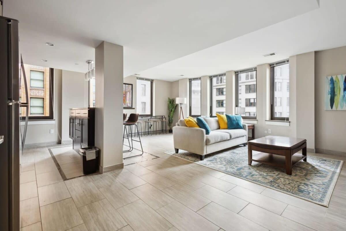 2Br Downtown Luxury Getaway Appartement Detroit Buitenkant foto