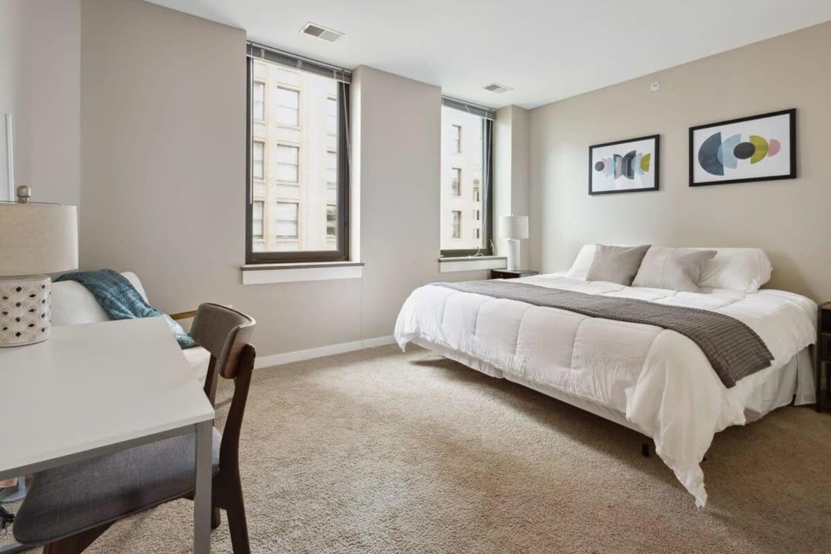 2Br Downtown Luxury Getaway Appartement Detroit Buitenkant foto